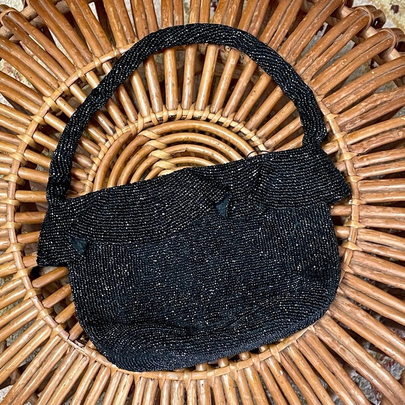 Vintage 1940s Ornately Hand-Beaded Black Sparkly Top Handle Evening Bag - Picture 4 of 13